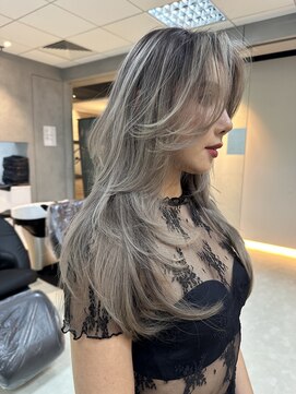 スリーエヌ(NNN) Shadow roots x long layers