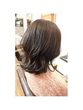 リドルヘアー 石井町店(Riddle HAIR) 外ハネくびれミディ♪