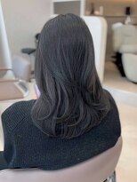 ソヨン 栄2号店(SOYON)&nbsp;大人レイヤー/大人ミディアムレイヤーカット/グレージュ/暗髪