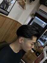 グッドラックバーバーハナレ 吉祥寺&nbsp;センターパート[バーバー/吉祥寺/スキンフェード／メンズ］
