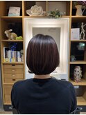 丸みのある上品なボブ!