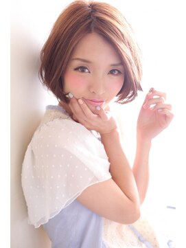 ナチュラ(natura) 美シルエット!カットで決まるボブヘア