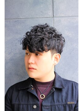 ノイセル(Noisyle) マット　グランジ　ワイルドツーブロック　ダウンバングスタイル