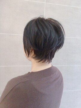 ボネッカ 鶴見(BONECCA) クセを活かすレイヤー系ショート