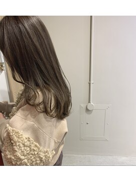 ローレンジウ(LOREN JU) 透明感髪質改善ベージュダブルカラーミルクティーグレージュ