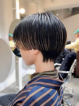 ストレータ バイ マリオ(Strata by mario) ［横山］ハンサムラインショート