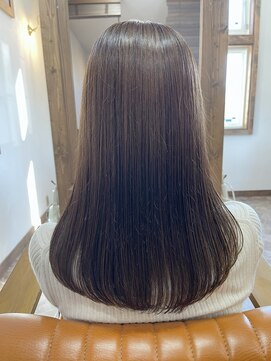 ジュテーム(JE T'AIME) 柔らかベージュカラー