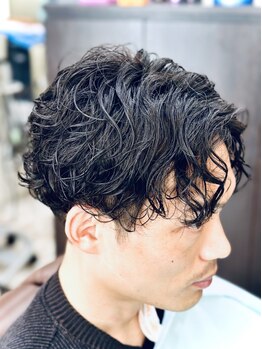 ブリリアント ヘアー ダイヤ(Brilliant Hair Dia)の写真/【メンズ/ヘッドスパ】高い技術力だからこそ、あなたに最適な施術で扱いやすい理想のスタイルが叶います。