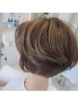 ヘアードゥ 白髪ぼかしのハイライト