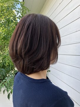 リポゾ(Riposo.) ミディアムボブ