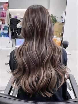 リリット(ReLit) くすみベージュマロンベージュホワイトブロンド細めハイライト