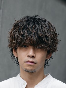 フィフスパーク(fifth PARK) 渋谷波巻きツイストスパイラルシャドウパーマ緩めメンズカット