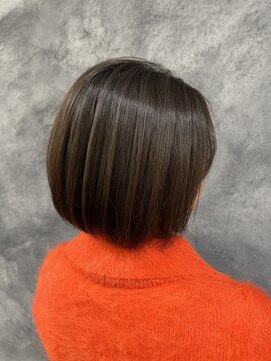 ヘアーエバリーズ(hair Everies) まとまりのある筋感ボブ