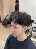 オン眉でアンニュイなシャドウパーマ[池袋/メンズ]