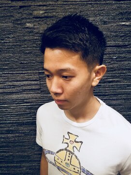 プレミアムバーバー 赤坂店(PREMIUM BARBER produce by HIRO GINZA) すっきりソフモヒ風ベリーショート＜理容室＞＜赤坂＞