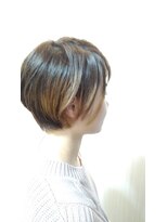 髪神 ショートボブ~ヘアスタイルを楽しむ~