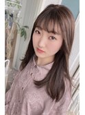 かわいさを最大限に出せるベージュカラー