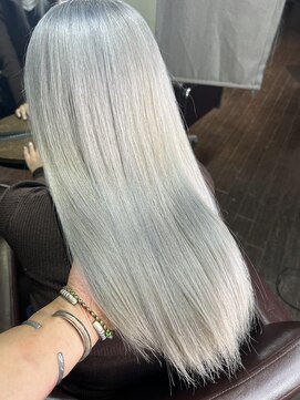 テテ(TETE) プラチナシルバー