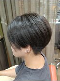 ショートボブ