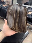 ハイライトカラー/ケアブリーチ/ダブルカラーヘア/ショートボブ