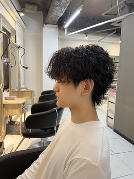 アイズ 海老名(AIZU) スパイラルパーマ　波巻きパーマ　メンズパーマ