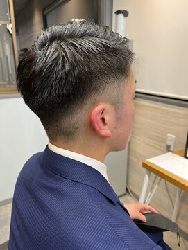 コハク(kohak) 7:3ミディアムフェード【kohak/natsumi】