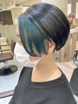 ルーブ トウキョウ(Loob. TOKYO)&nbsp;デザインカラー黒髪インナーカラーピンクベージュカラーレイヤー