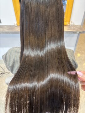 パクタ(PAcuTA.) 髪質改善トリートメント　ウルトワ　艶髪