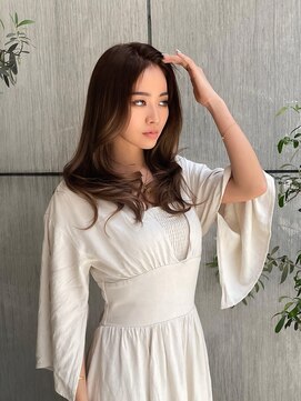 ディオ アンド ルーチェ(Dio&Luce) ブラウンカラー/レイヤーカット/ゆる巻き/ワンカール