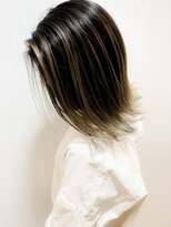 ライフ 住道店(Lyfe)&nbsp;コントラストハイライト毛先ベージュ_ミディアム外ハネボブ_30