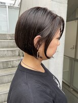 ユノ(juno) 【中目黒】ナチュラル白髪ぼかしハイライト！ショートボブ