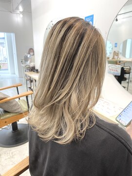 シャイバイブランチ(shy by branch) ミルクティーベージュ×バレイヤージュ【良太】