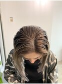 バレイヤージュエアタッチボブ白髪ぼかし
