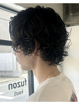 フゾンカウチ(fuzon kauti) men`sメンズカットツーブロックツイストスパイラルパーマ束感