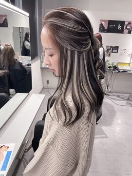 キング 梅田(K!ng) 縮毛矯正髪質改善ハイライトレイヤーカット梅田美容室エクステ