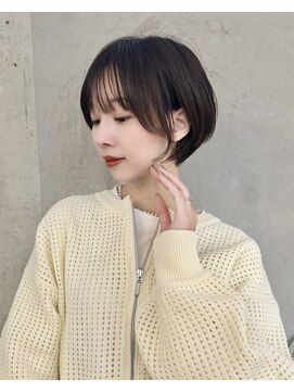 ガーデン オオタカノモリ(garden otakanomori) 前髪あり／丸みショート／くすみカラー／30代40代におすすめ