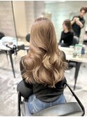 レイヤーカット　ブリーチ無し透明感カラー　くすみベージュ