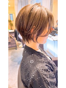 ボニークチュールドットエス(.S) レイヤーショート ショートボブ・40代 ショートボブ・神戸ボブ
