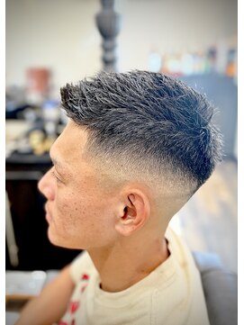 グローマン(GLOWMAN) スキンフェード