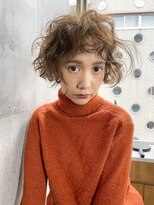 ローゼル(roselle)&nbsp;カーリーパーマボブ