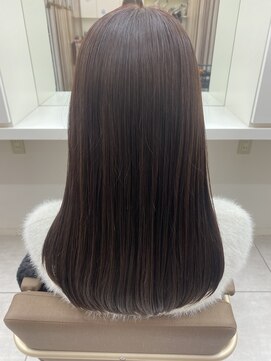 アディクシー×ピンクベージュカラー