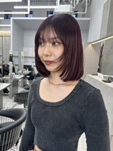 ザザ ZA/ZA 茗荷谷&nbsp;ハッシュカット/顔周りレイヤー/ワインレッドカラー