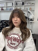 アオ(AO。)&nbsp;顔周りレイヤーくびれ韓国ミディアム/ヨシンモリ/シースルー