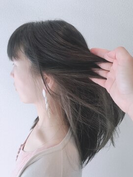 ゴート(GOAT) 【南一路】インナーカラー/ペールベージュ×ブラウン 10代/20代