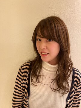 イームズ(EAMES) ベージュアッシュ