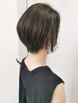 ザコーストバイネオリーブ 辻堂店(The coast by neolive) 【The coast by Neolive】前下がりショート