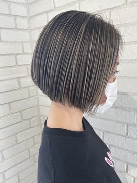 アヘッド(ahead) ハイライトミニボブ