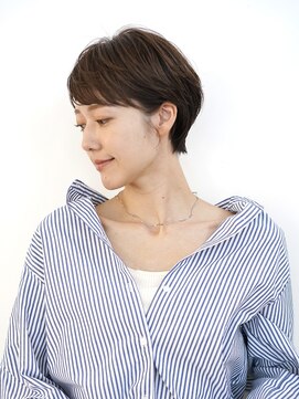 アイスバーグ ウェスト 清澄白河(eyesburg W/est) 大人可愛い大人美人ショートくすみカラーアッシュベージュ