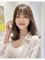 結べるボブ　ウルフレイヤー　ミディアムボブ