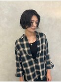 ショートカット丸みショート耳掛けハンサムショートひし形小顔